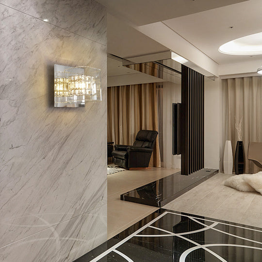 Contemporary Clear Glass Wall Sconce With Chrome Inner Wire Shade - Ideal For Corridors 1 Light Lamp