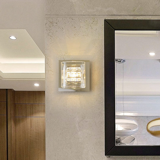 Contemporary Clear Glass Wall Sconce With Chrome Inner Wire Shade - Ideal For Corridors 1 Light Lamp