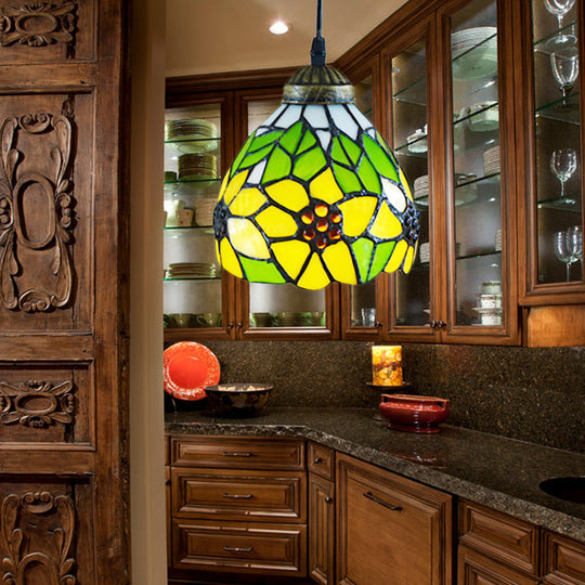 Tiffany Dome Pendant Lamp - Green Handcrafted Stained Glass Light Fixture With Sunflower Pattern