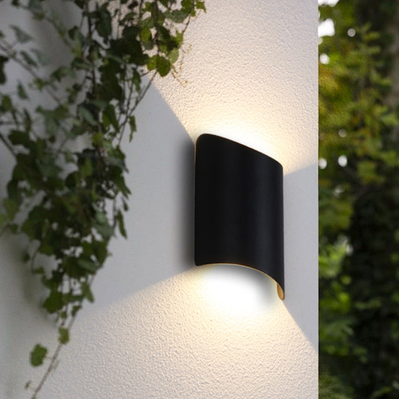 Minimalist 2-Light Black Aluminum Curve Wall Sconce
Note: It Is Important To Strike A Balance