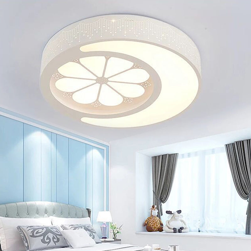 Kids’ Moon And Flower Acrylic Art Deco Flush Mount Ceiling Light For Children’s Room