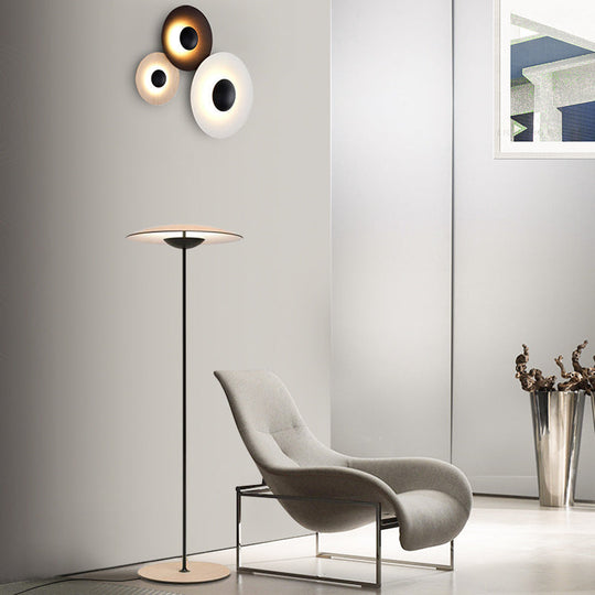 Minimalist Flying Saucer Led Floor Lamp - Creative Metal Bedside Light