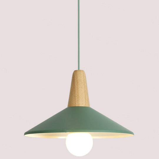 Nordic Style Metal Hanging Pendant Lamp With Wooden Top - Ideal For Restaurants Green / 13’