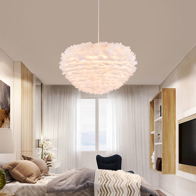 Nordic Style Heart Ceiling Light - White Metal Pendant Lamp For Bedrooms