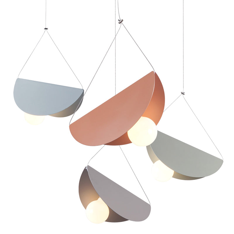 Sleek Metal Pendant Ceiling Light- Simplicity & Style In Living Room Lighting