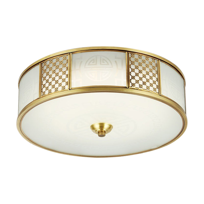 14/18 Wide 4-Light Colonial Drum Flush Mount Ceiling Light With Milky Glass Flushmount In Brass
Or