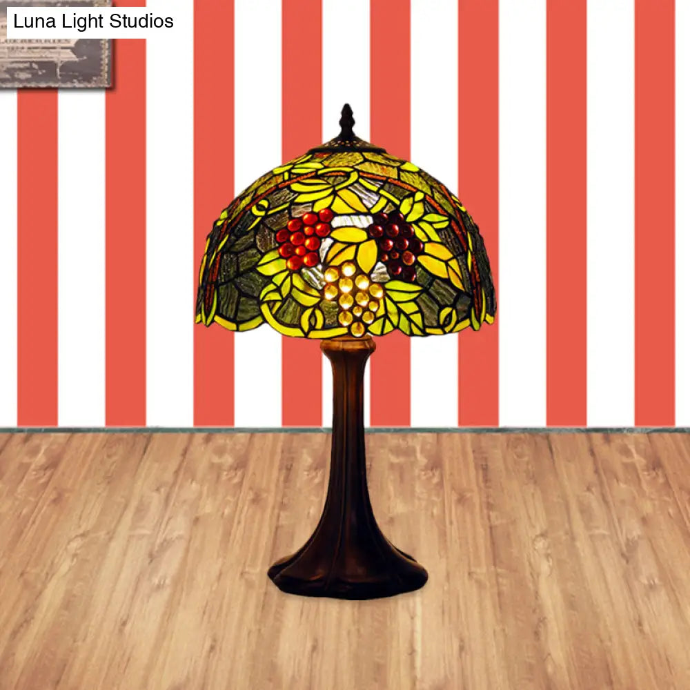 Émilie - Tiffany Single Bronze Finish Green Stained Glass Grapevine Night Light