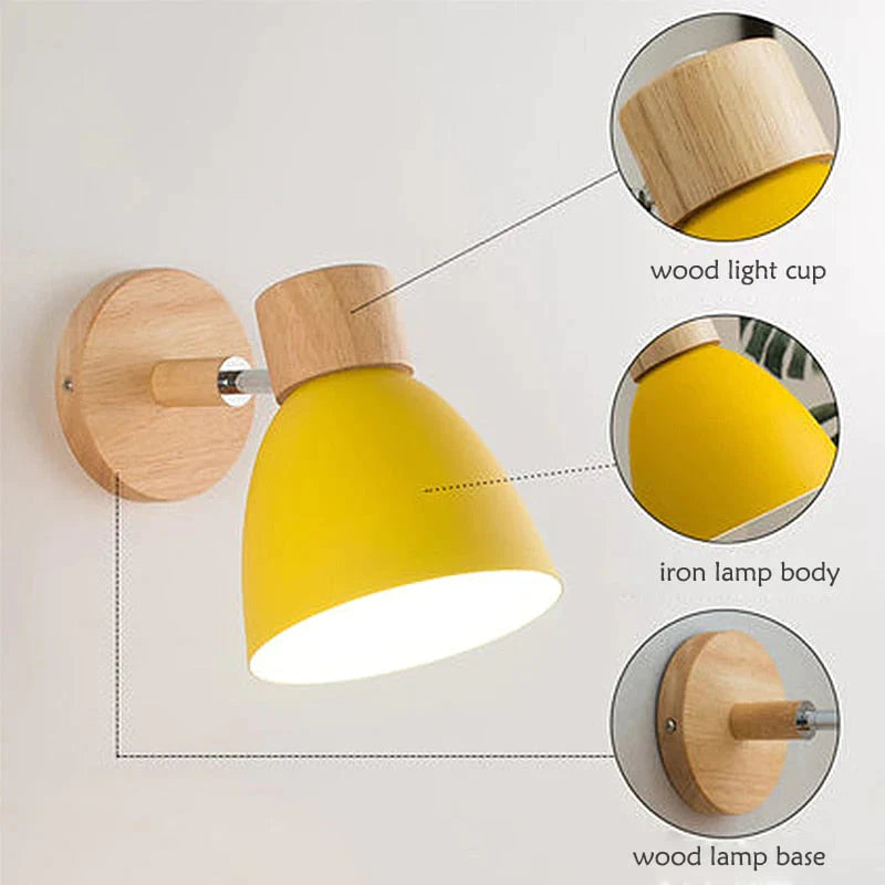Joan | Lesewandlampe aus Holz