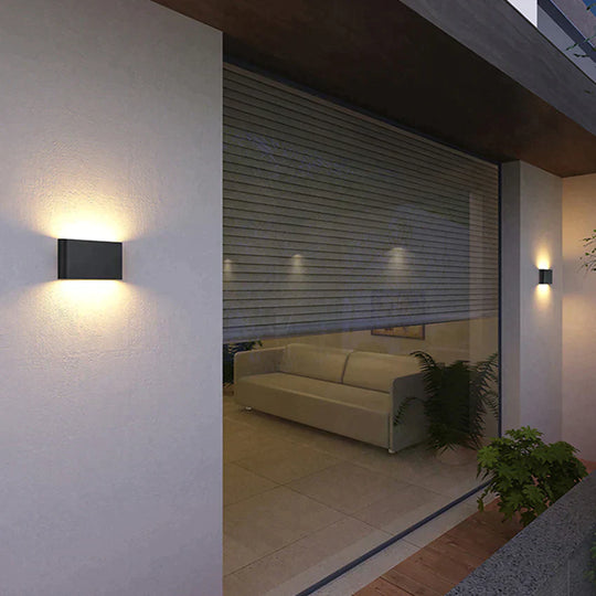 Luna | Outdoor Wall Light Outdoor Lighting