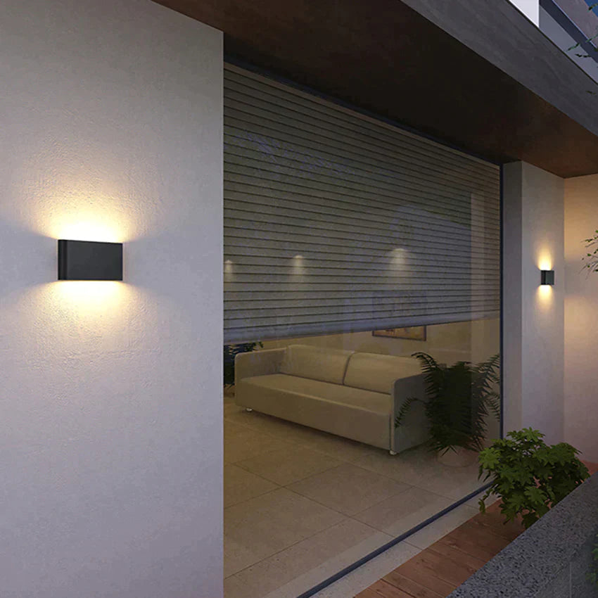 Luna | Outdoor Wall Light Lighting