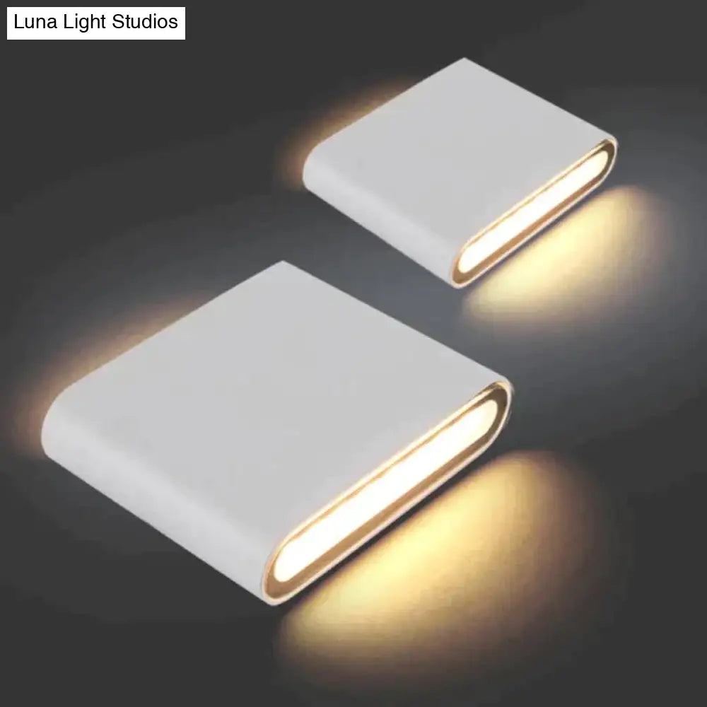 Luna | Outdoor Wall Light Outdoor Lighting
