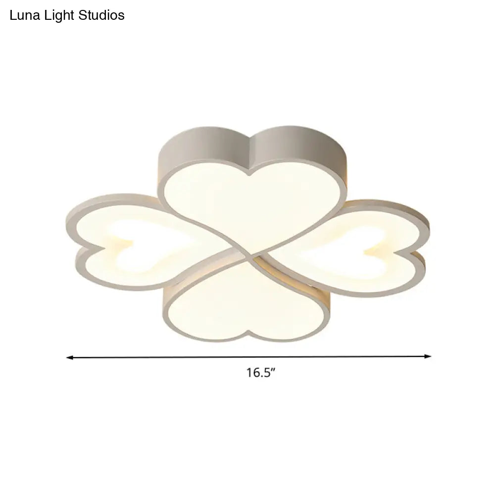 Modern Heart Shape Acrylic Flush Mount Ceiling Light - Stylish Living Room Fixture