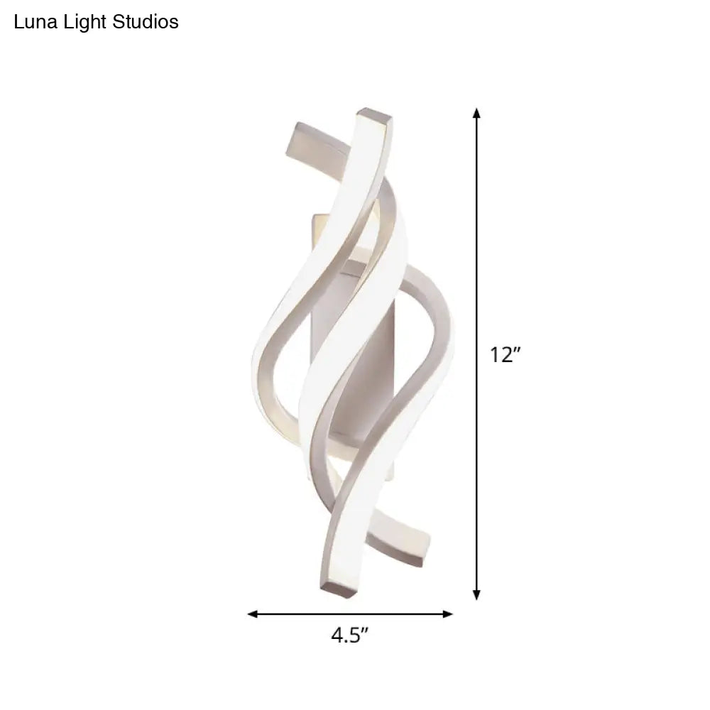 Modern Twisted Acrylic Led Wall Sconce Lamp In White With Warm/White Light