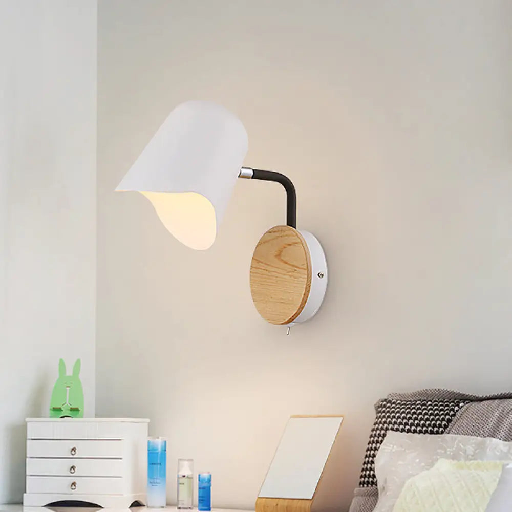 Nordic Metal Wall Sconce With Right Angle Arm And 1-Light White/Black Finish White