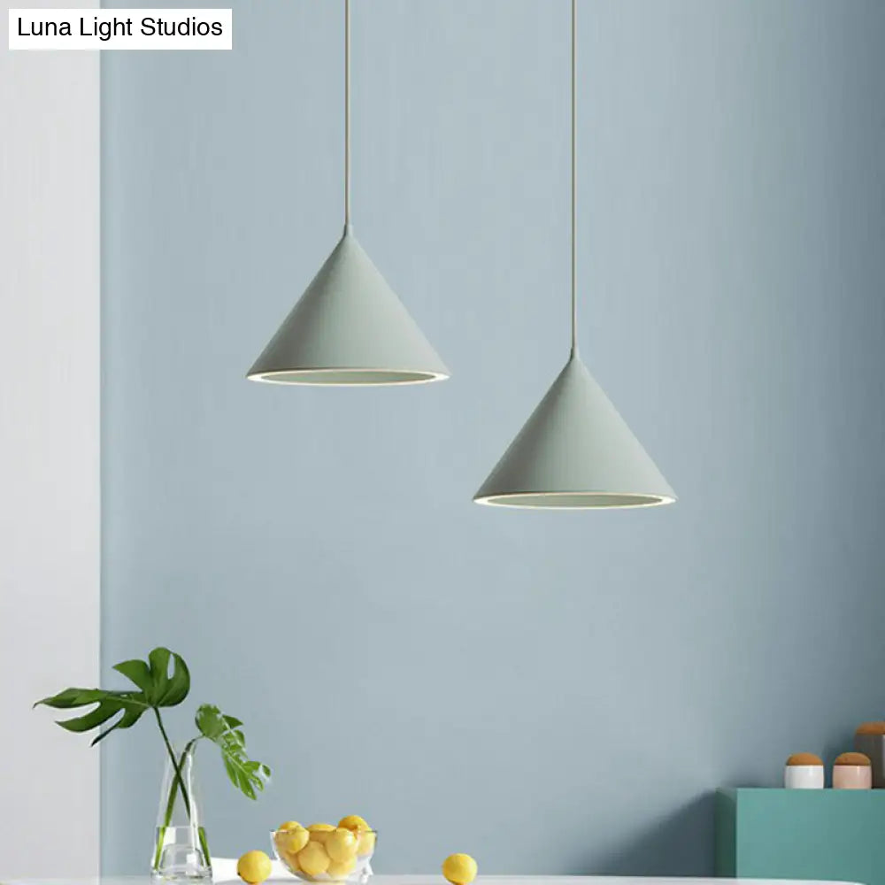 Nordic Style Aluminum Conic Pendant Light With Led For Dining Room Ceiling