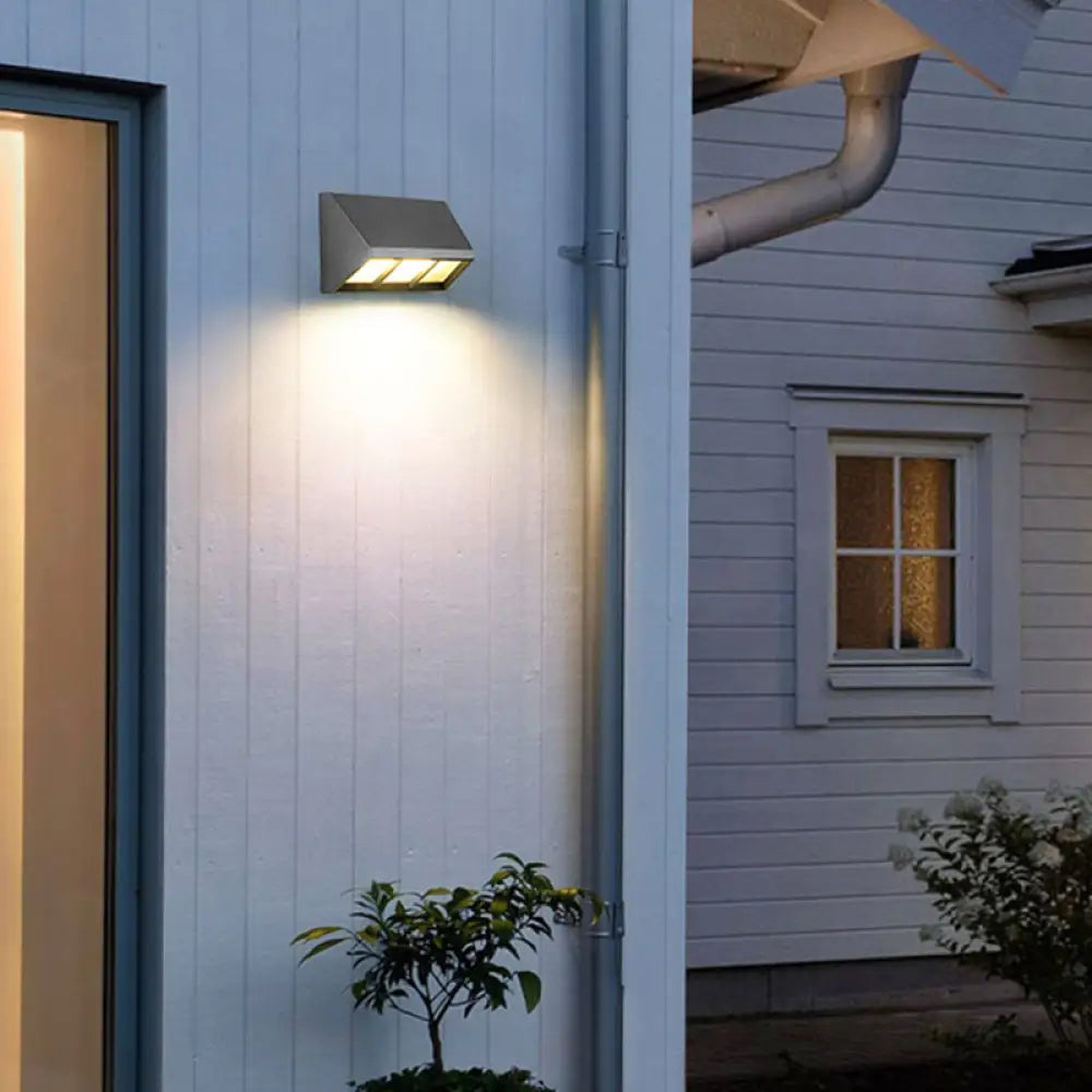 Textured Black Triangular Prism Led Wall Mounted Light - Modern Patio Sconce Lighting / Warm Small
