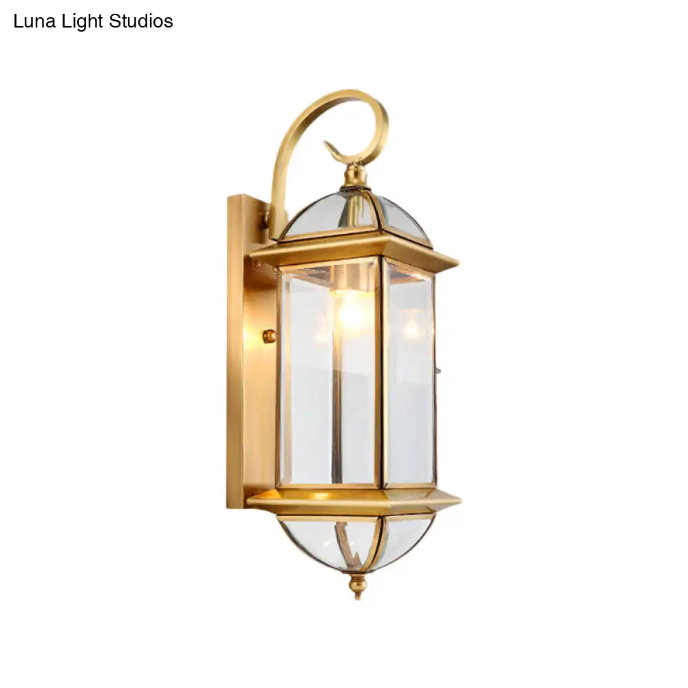 Traditional Gold Metal Wall Sconce With Curved Arm And Bulb - Stylish Living Room Light Fixture