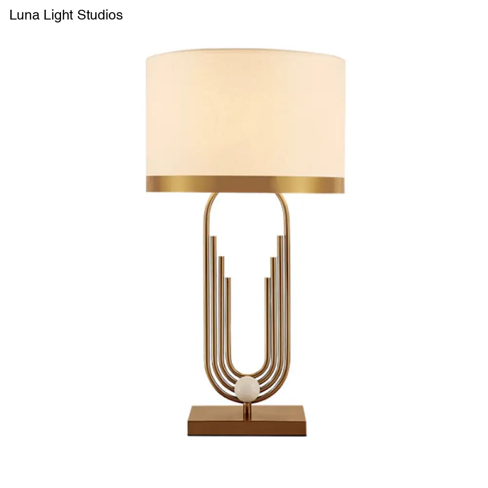 Vintage Metal Fluted Oval Living Room Table Lamp With Gold Finish And Fabric Shade