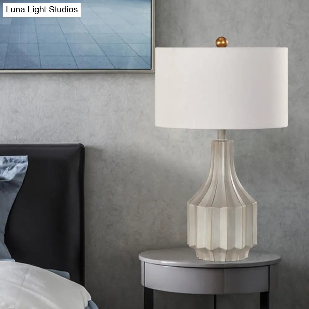 1-Light Lodge Beige/White Fabric Table Lamp With Pot Base - Perfect For Bedroom Nightstands