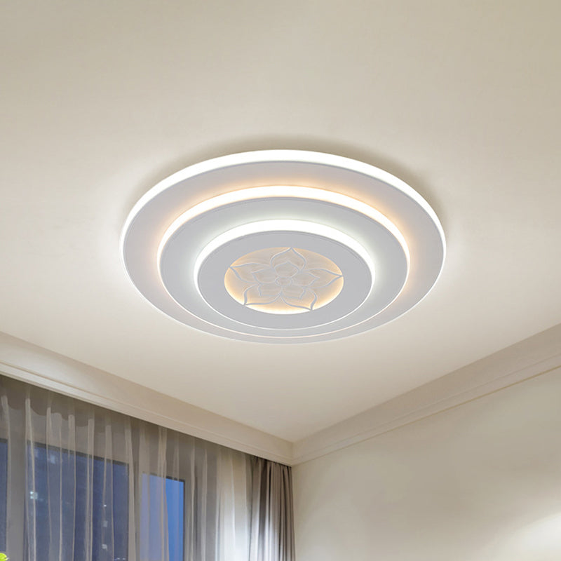 Modernist 3-Circle Led Flush Mount Lighting In White - Metallic Finish For Bedroom Ceiling