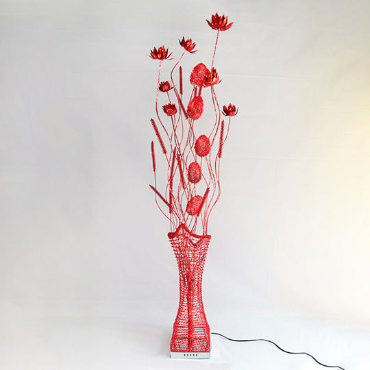 Art Decor Entwing Branch Led Floor Lamp With Geometric Base - Gold/Black/Red