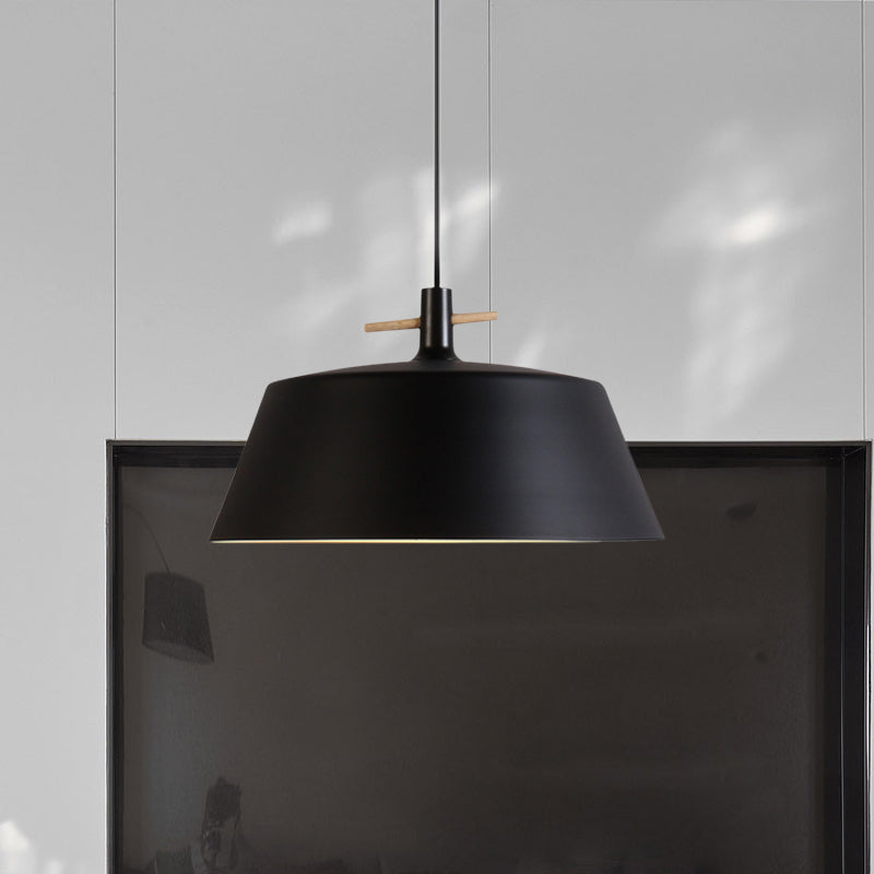 Contemporary Metallic Pendant Lamp With Shade - Black/White