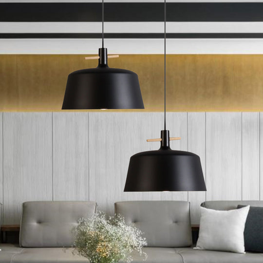 Contemporary Metallic Pendant Lamp With Shade - Black/White