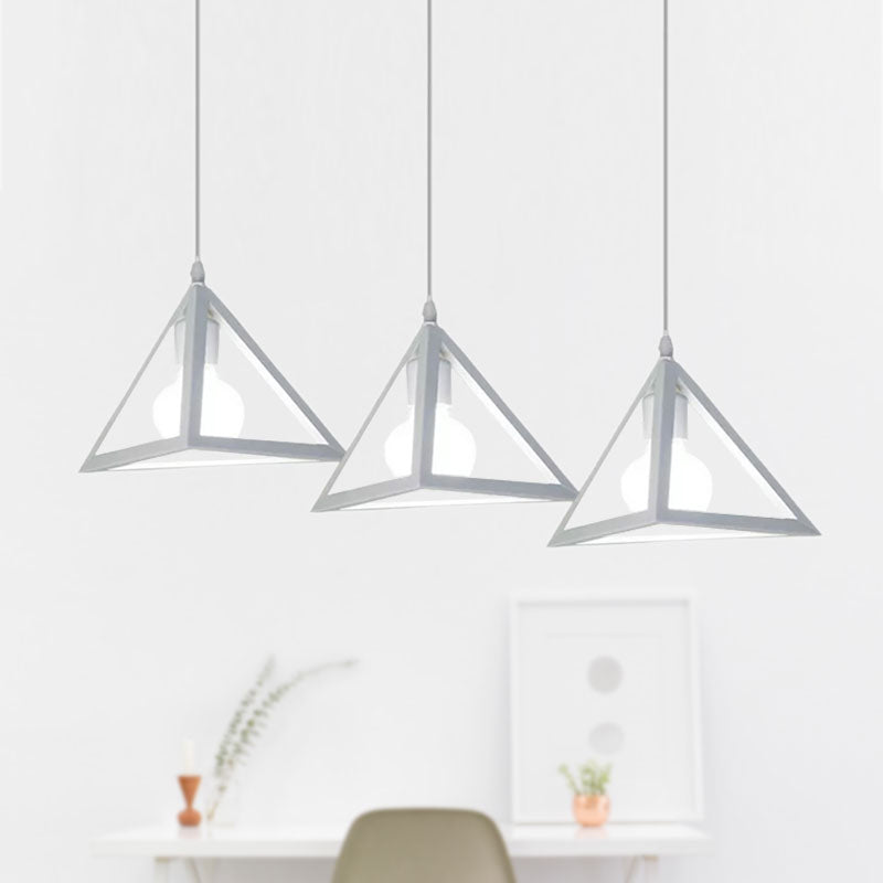 Retro Industrial Hanging Lamp With 3 Triangle Metallic Heads And Wire Guard In Black/White
