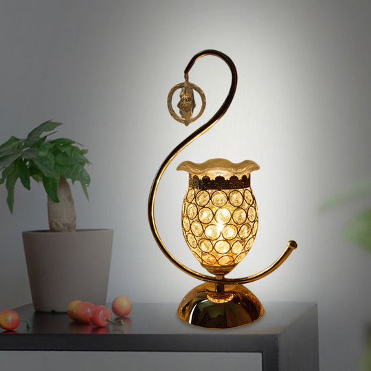 Anna - Modern Cube/Flower Shape Table Lamp Modernism Crystal-Encrusted 1 Head Gold Nightstand Light