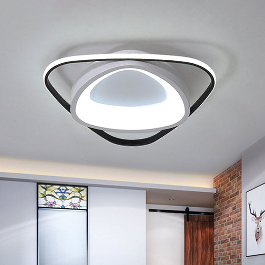 Modern Incurvated Triangle Led Flush Ceiling Light In Black - White 19.5’/23.5’ Width / 19.5’