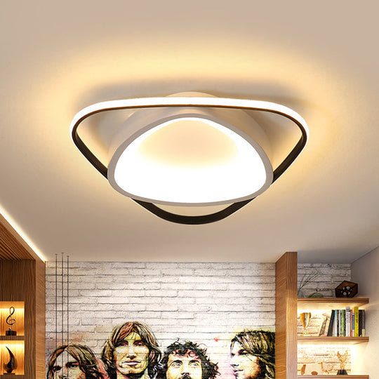 Modern Incurvated Triangle Led Flush Ceiling Light In Black - White 19.5’/23.5’ Width