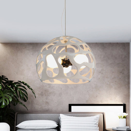 Modern Resin Hanging Pendant Chandelier With 3 Lights - White/Red Perfect For Kitchen Dinette