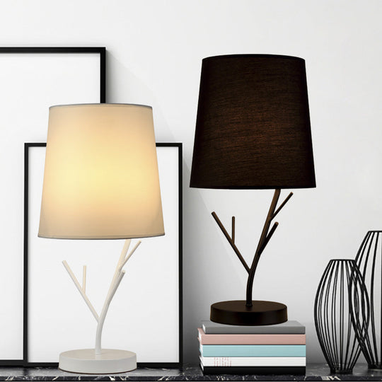 Isabella - Modernistische Tischlampe