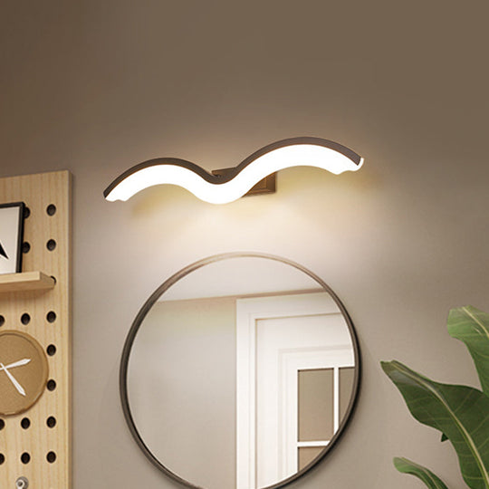 Minimalist Black/White Wavelet Led Wall Sconce With Frosted Diffuser Available In 16 23.5 Or 31.5