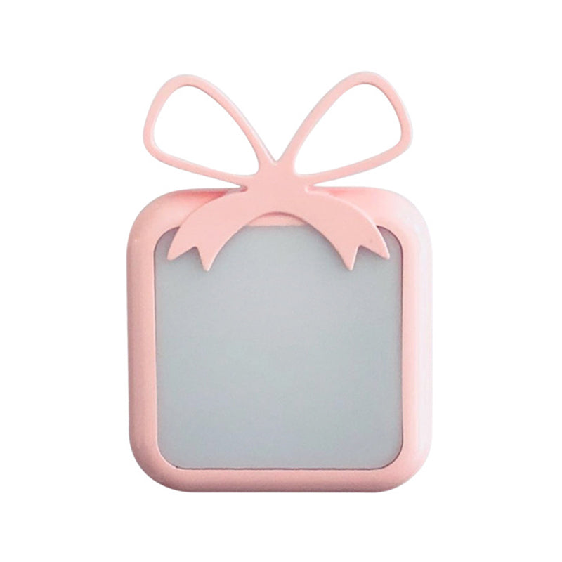 Childrens Light-Sensing Night Light - Gift-Shape Blue/Pink Plug-In Led Wall Lamp For Bedroom