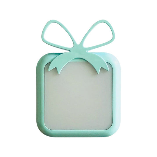 Childrens Light-Sensing Night Light - Gift-Shape Blue/Pink Plug-In Led Wall Lamp For Bedroom