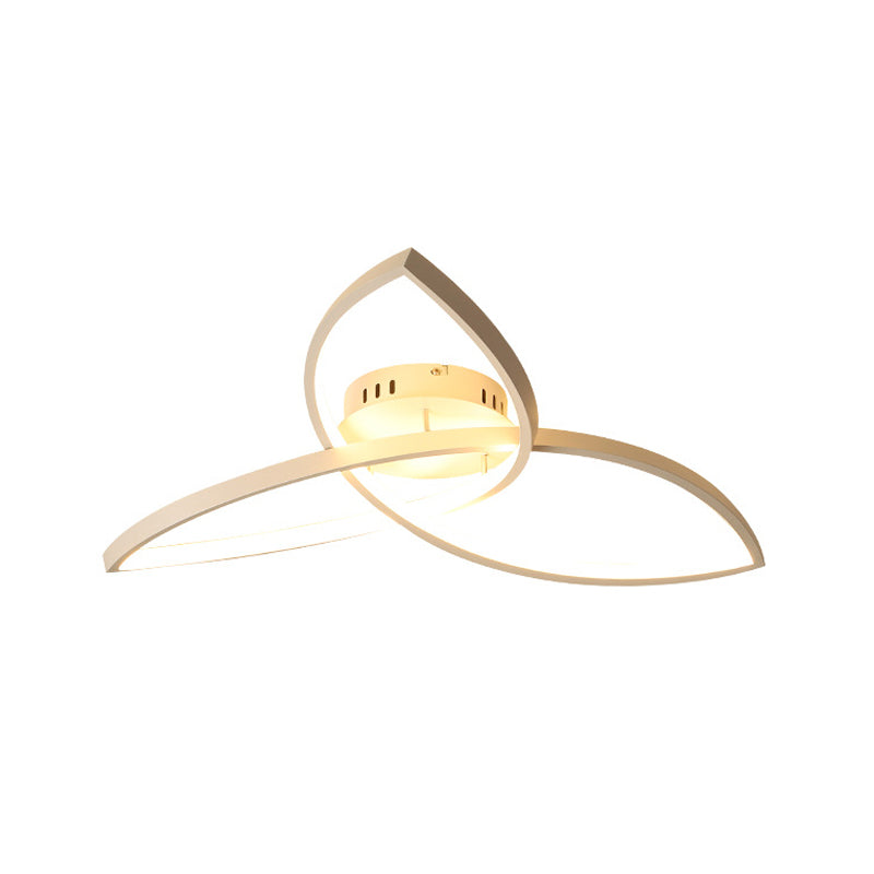 Contemporary Metallic Petal Flush Lamp - 23’/29’ W Led Close To Ceiling Light In Black/White