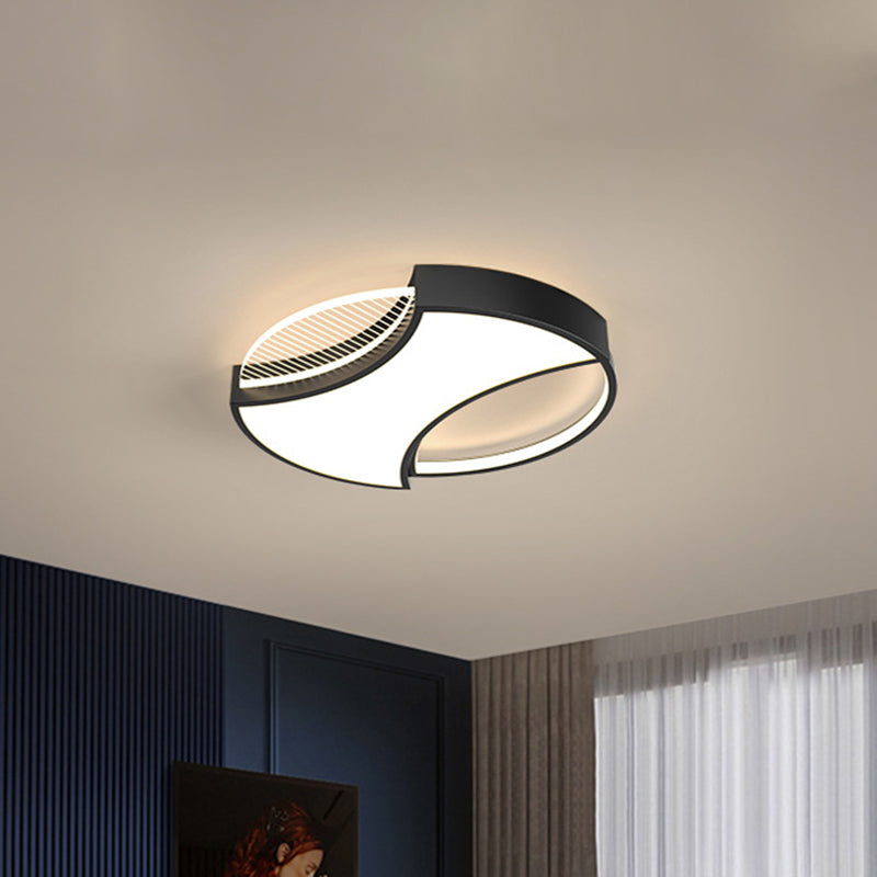 Modern Geometric Metal Led Flush Mount Ceiling Light In Black/Gold - 18’/21.5’ Width