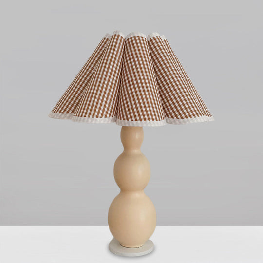 Alhena - Nordic Flared Night Lamp: Porcelain Gourd Bedside Table Lighting