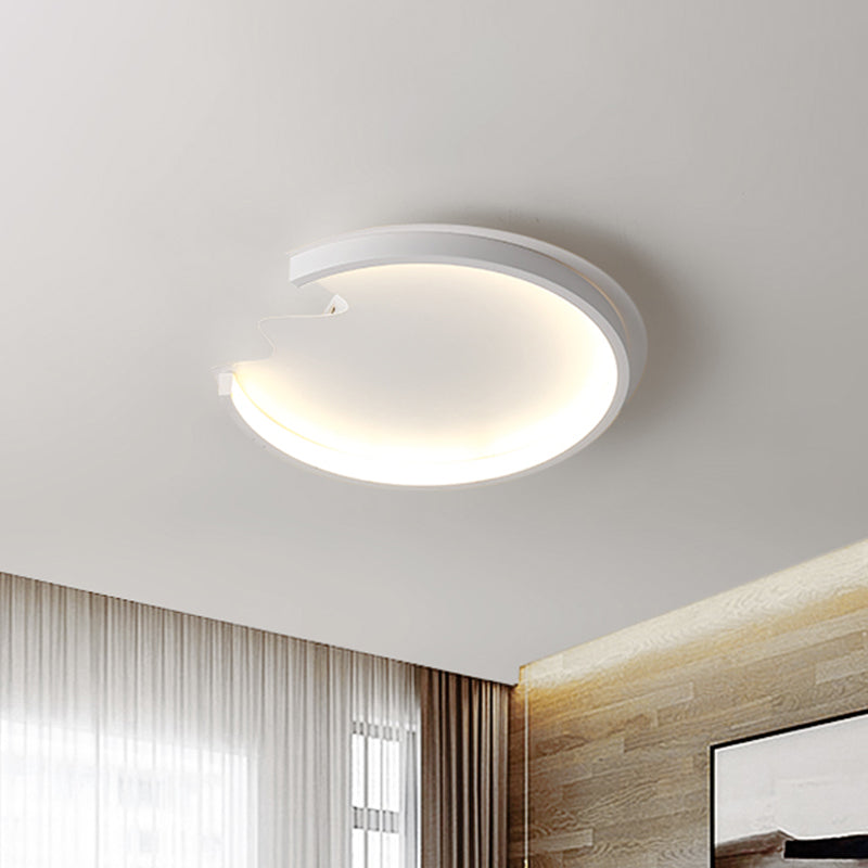 Modern Led Ceiling Mount Light For Childs Bedroom In White / Warm