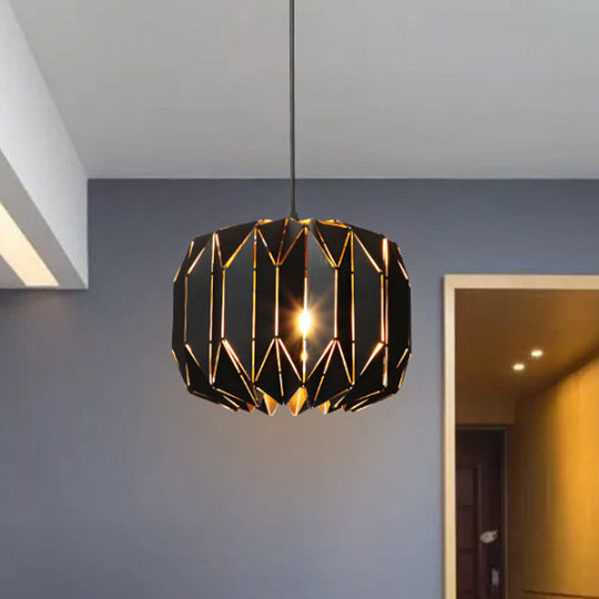 Moderne Pendelleuchte aus Metall für Restaurants – Schwarz/Silber Origami-Design