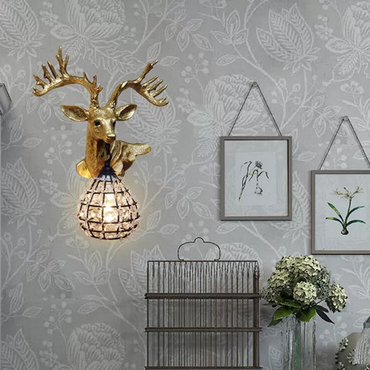 Traditional Resin Elk Wall Sconce - Bedroom Lighting Fixture (1 Light) In Black/Gold Left/Right Gold