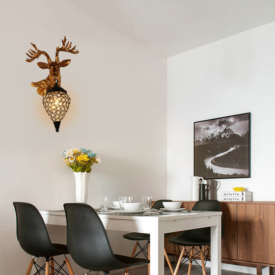 Sika Deer Head Wall Sconce: Countryside Gold Resin Lamp With Crystal Shade / Right