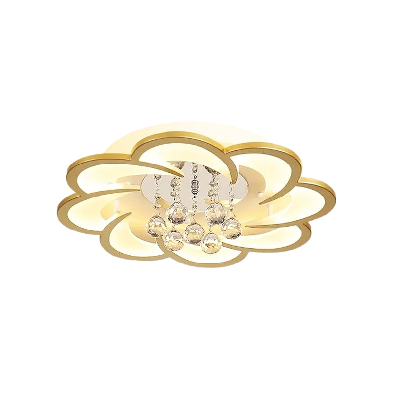 Modernist Petal Flush Ceiling Light In Gold With Led Warm/White - Available 20.5’/27’ Sizes