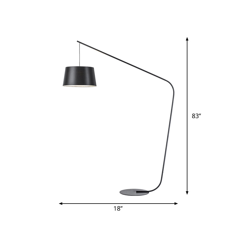 Modern Black Metal Floor Lamp With Unique Linear Capsule Arch Design For Living Room