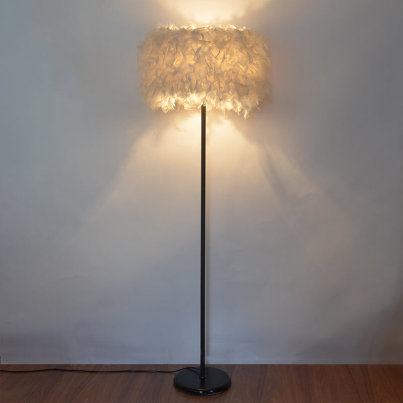 Minimalist Black/White Drum Floor Lamp With Feathered 1 Head Curved/Straight Pole