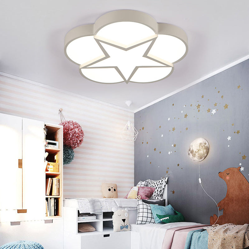 Modern White Acrylic Star Flush Mount Ceiling Light For Bedroom /