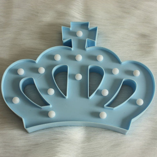 Cartoon Style Plastic Crown Nightstand Lamp - Battery Operated Led Night Light Blue / A