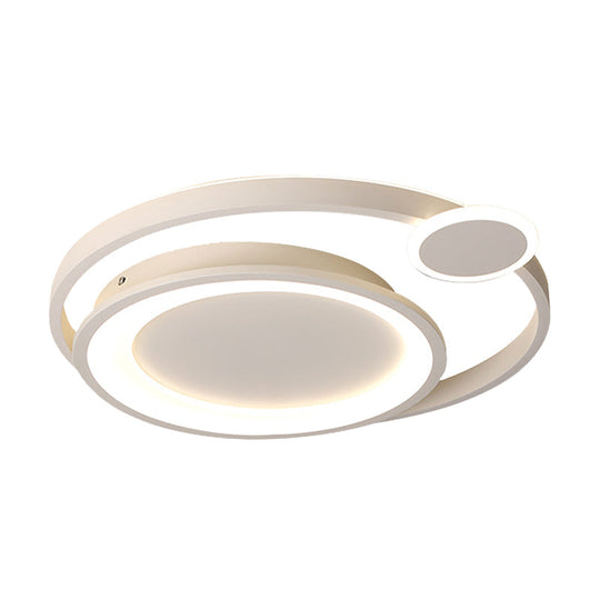 Nordic Metal Ceiling Mounted Led Flush Mount Light In Black/White With Wide Orbit Design -