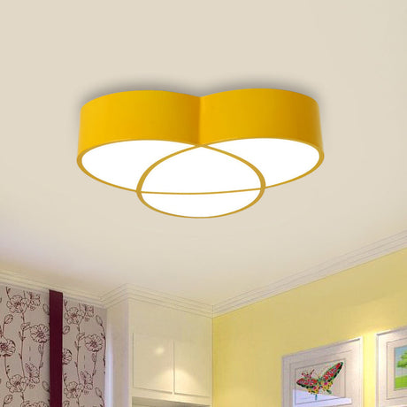 Stylish Acrylic Flower-Shaped Ceiling Light For Restaurants